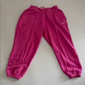 Nike Women’s Jogger Pants LARGE